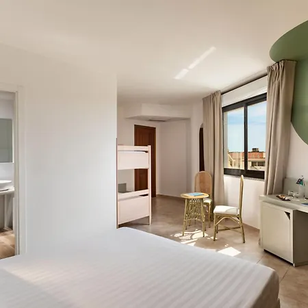Rina Hotel 4*