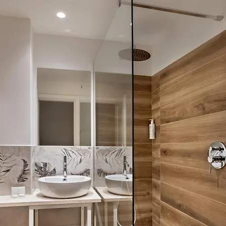 Rina Hotel 4*