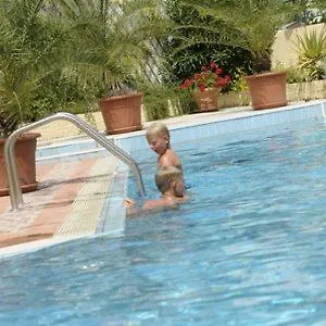 Hotel Rina 4*