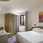 Rina Hotel 4*