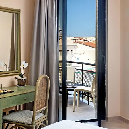 Rina Hotel 4*