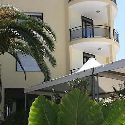 Rina מלון אלגהרו