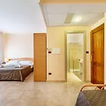 Rina Hotel
