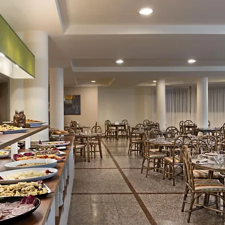 Hotel Rina