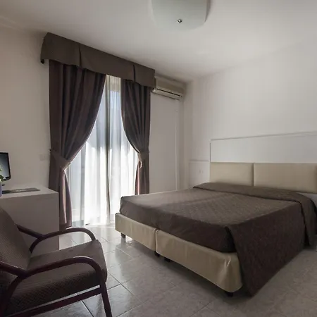 Rina Hotel